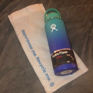 40oz. Mint Blue Hydro Flask